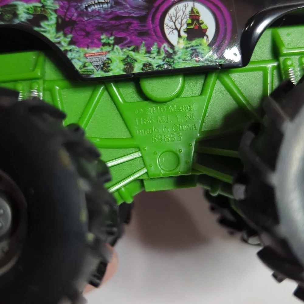 5 Grave Digger Monster Trucks Green Black Blue Silver Hot Wheels Push N Go